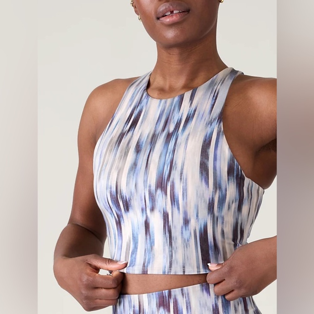 Athleta 🏷️ Conscious Crop A-C cup | Beige Abstract | size S | #109
